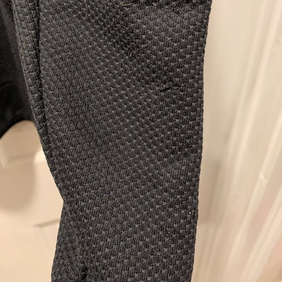 Under Armour ~ 1/2 Snap Pique Pullover - Picture 13 of 15